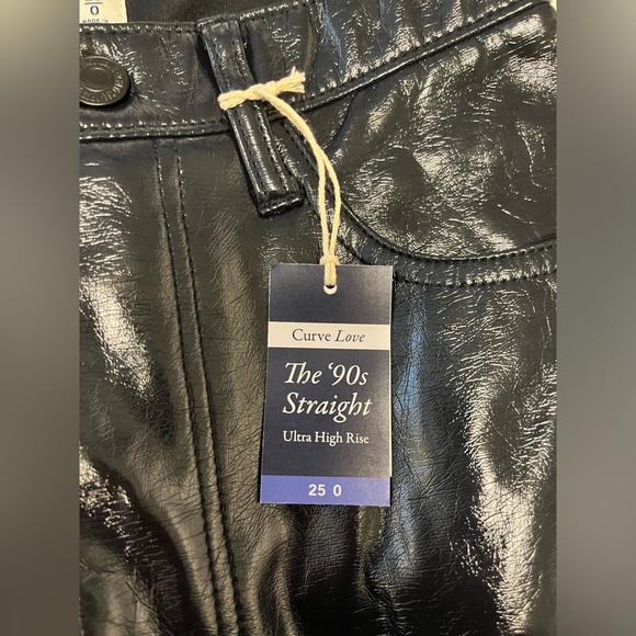 Abercrombie Curve Love ‘The 90s Straight Ultra High Rise’ Vegan Leather Pants - Picture 3 of 5